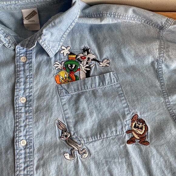 Vintage 90s Looney Tunes denim button up embroidered shirt XXL - Picture 2 of 14